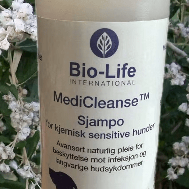 Hovedbilde MEDICLEANSE ALLERGIHEMMENDE SJAMPO - 250ml